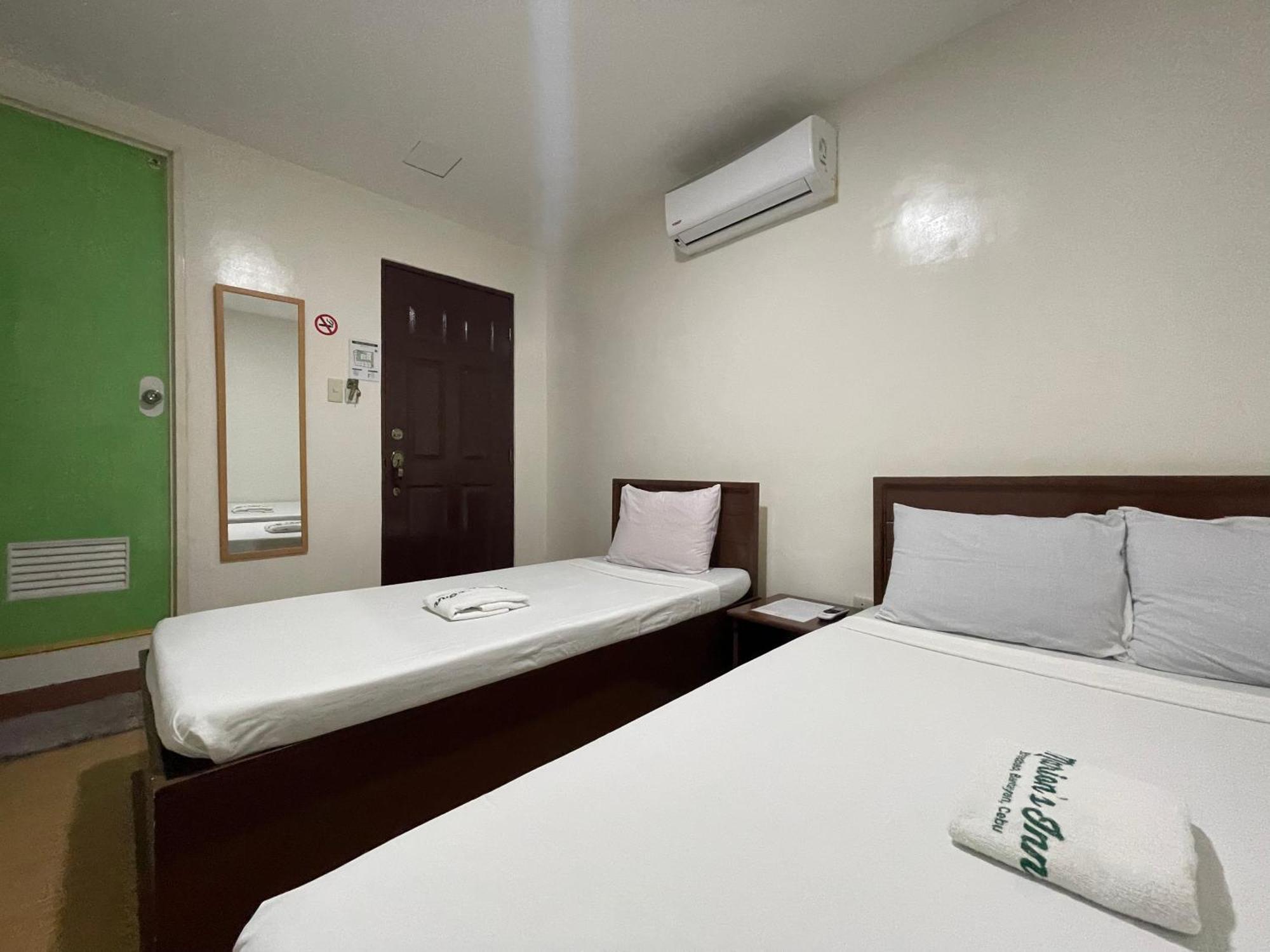 Beach Placid Resort Powered By Cocotel Ocoy 객실 사진