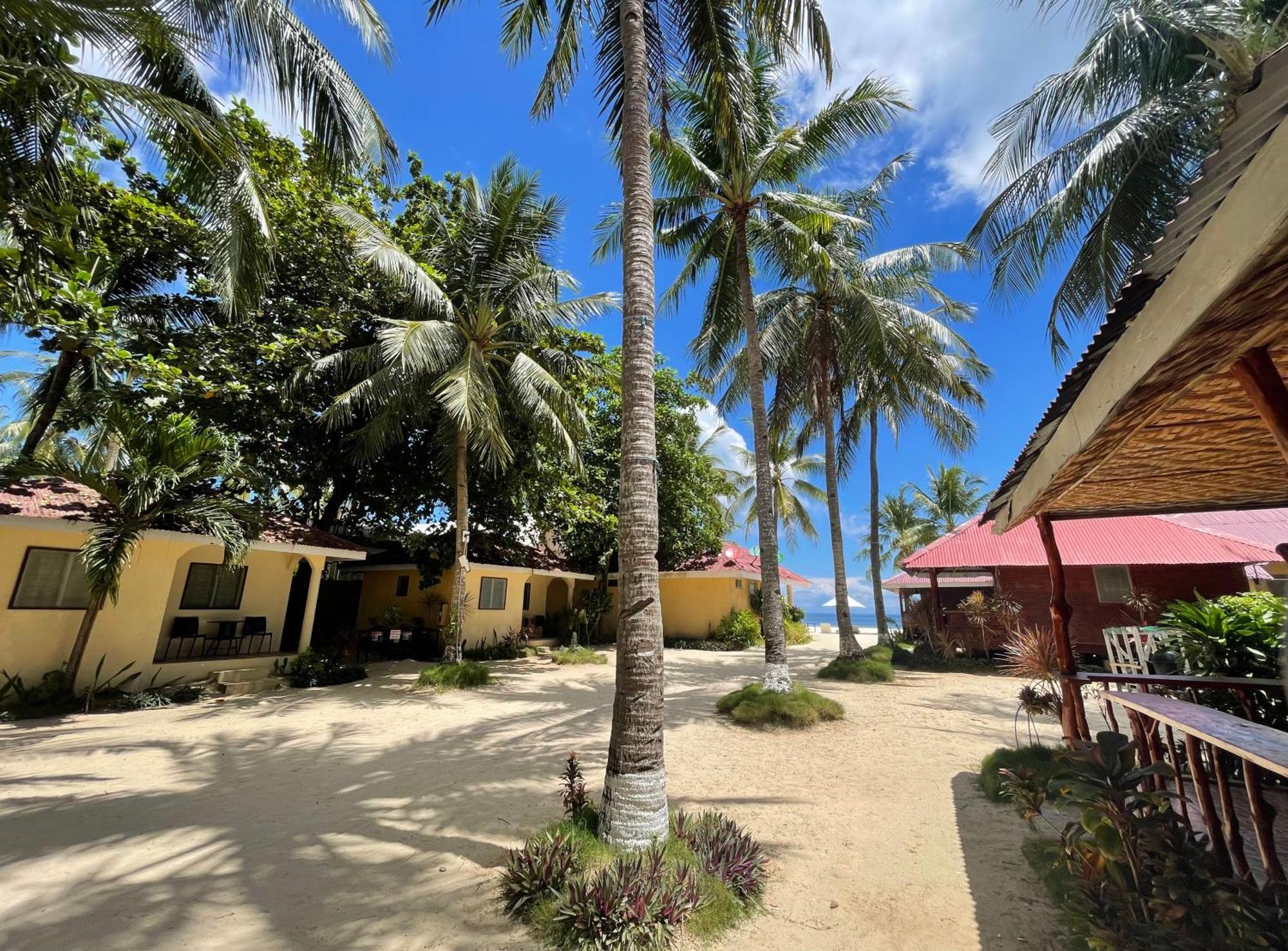 Beach Placid Resort Powered By Cocotel Ocoy 외부 사진